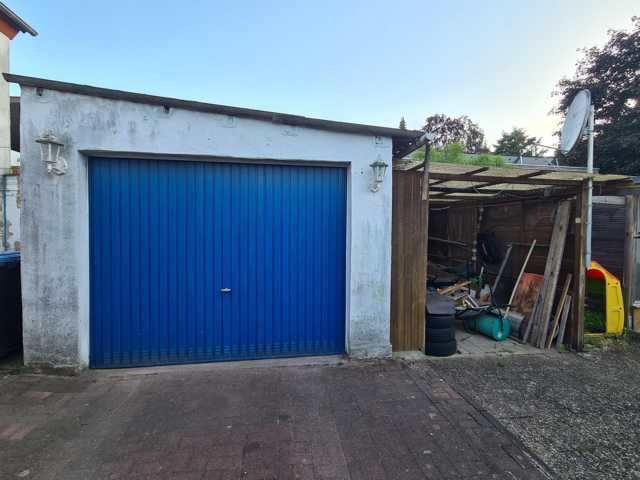 Foto 6_Garage und Schuppen