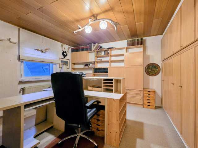 Foto 17_Arbeitszimmer OG